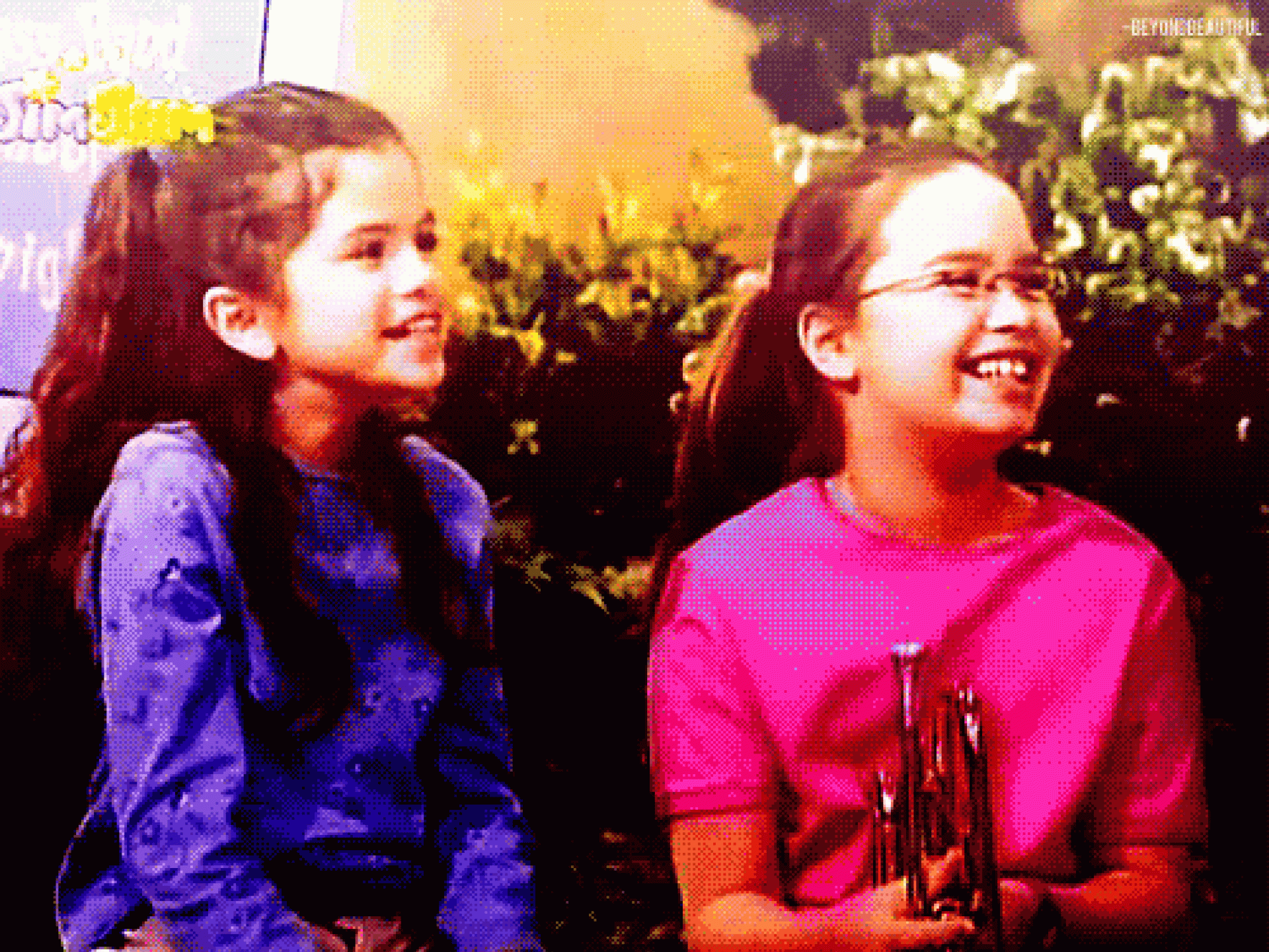 selena-demi-kinder-1966902.gif selena-demi-kinder-1966902.gif