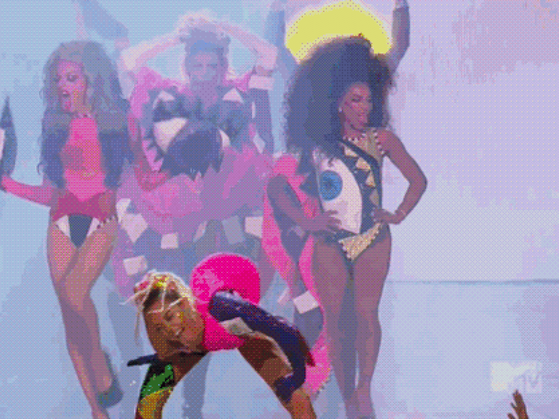 mileys-auftritt-557-2082204.gif