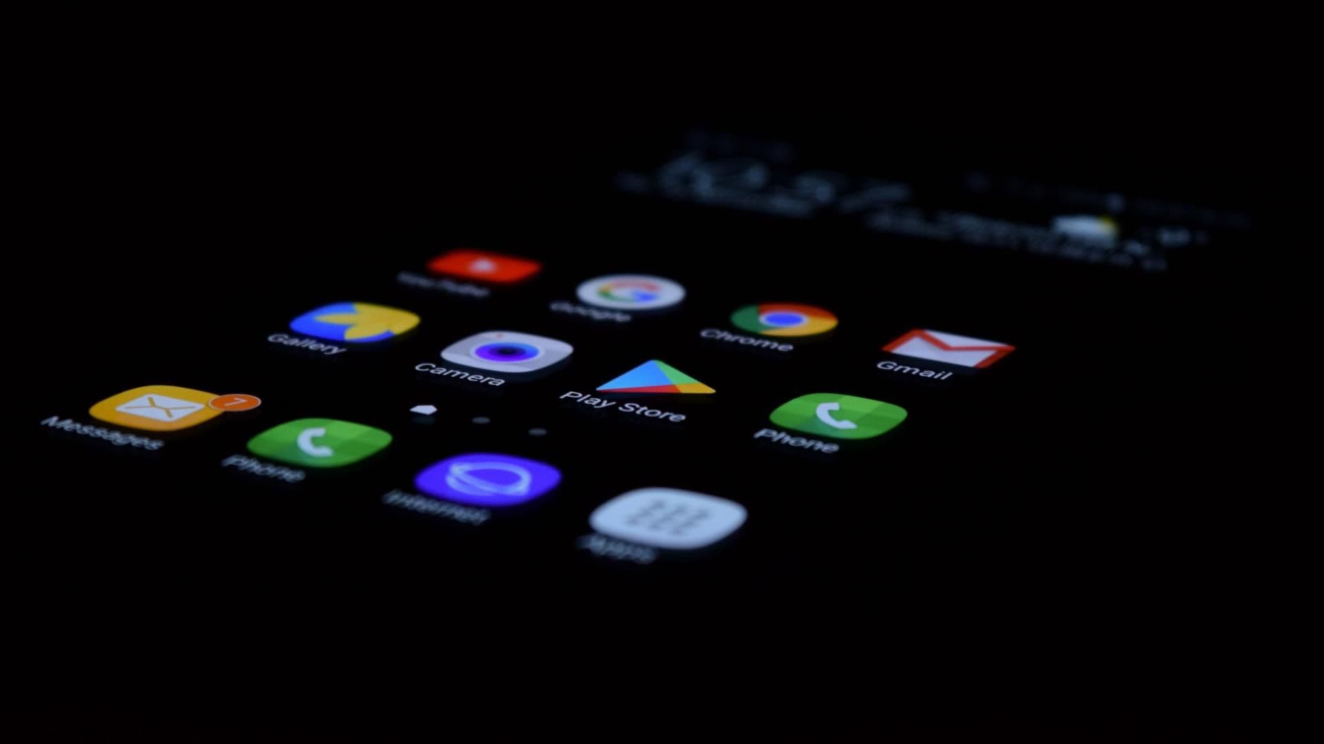 Android So aktiviert man den Dark Mode