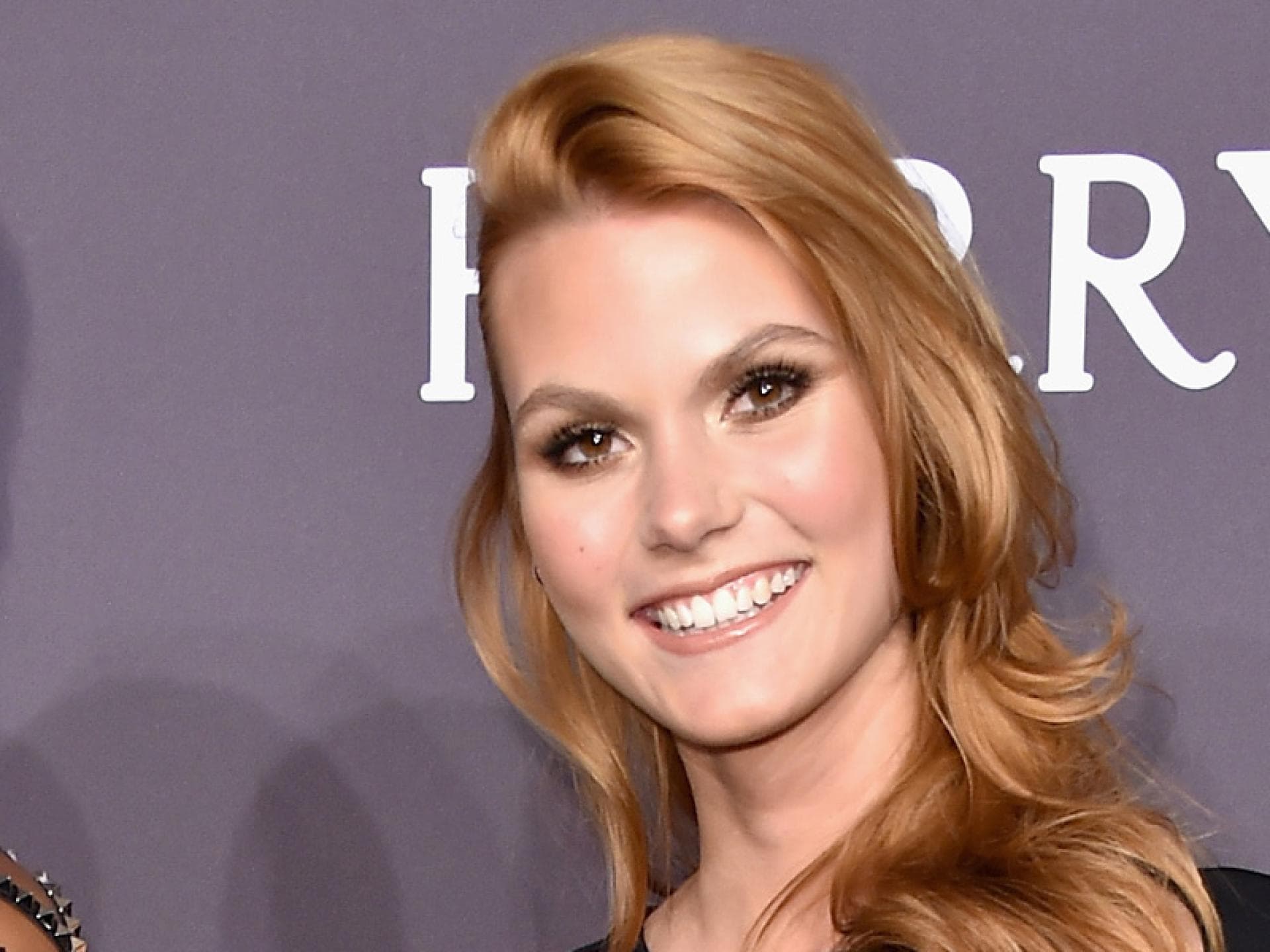 Lynn Petertonkoker  nackt