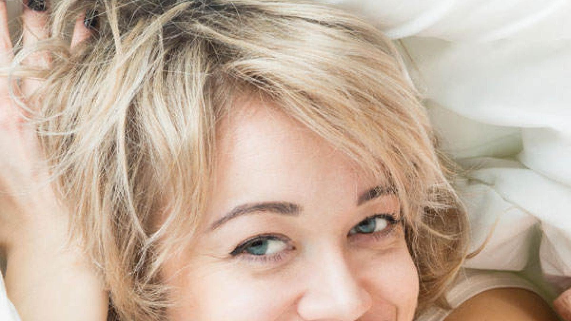 Mädchen bei der selbstbefriedigung